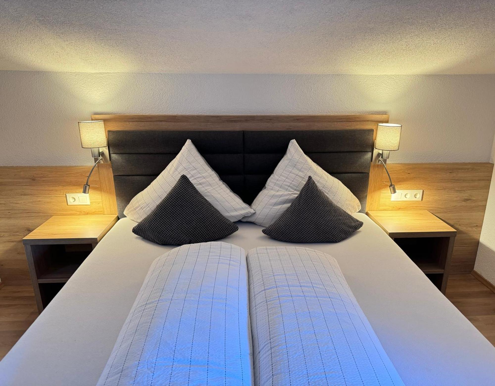 Haus Felsneck Bed and Breakfast Sölden Buitenkant foto